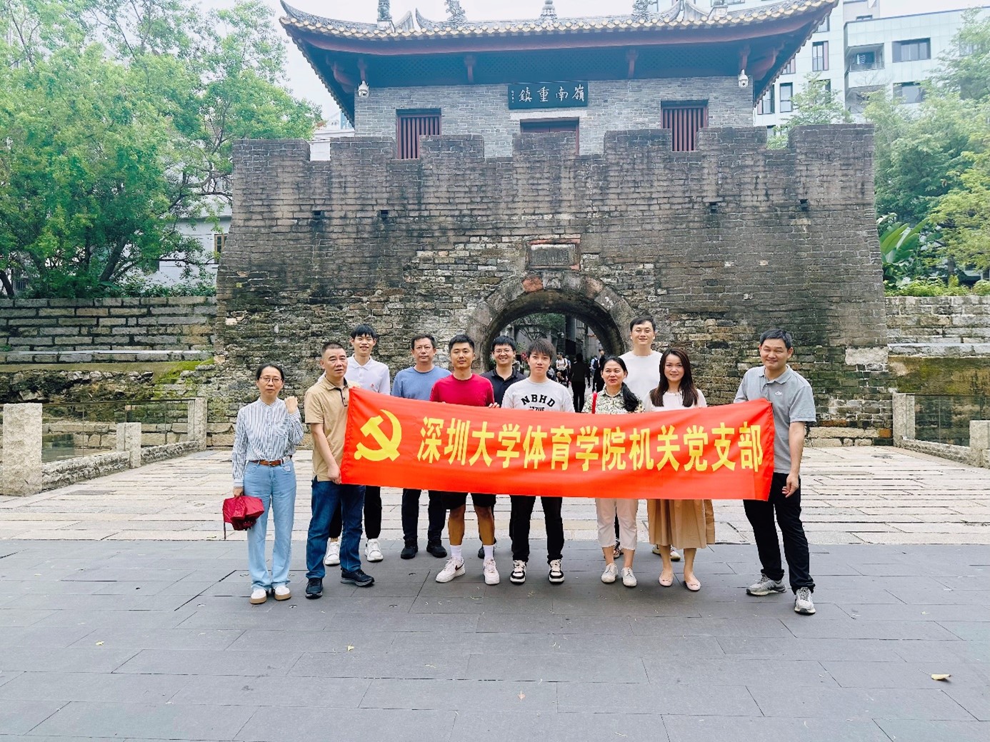 免费黑料网站