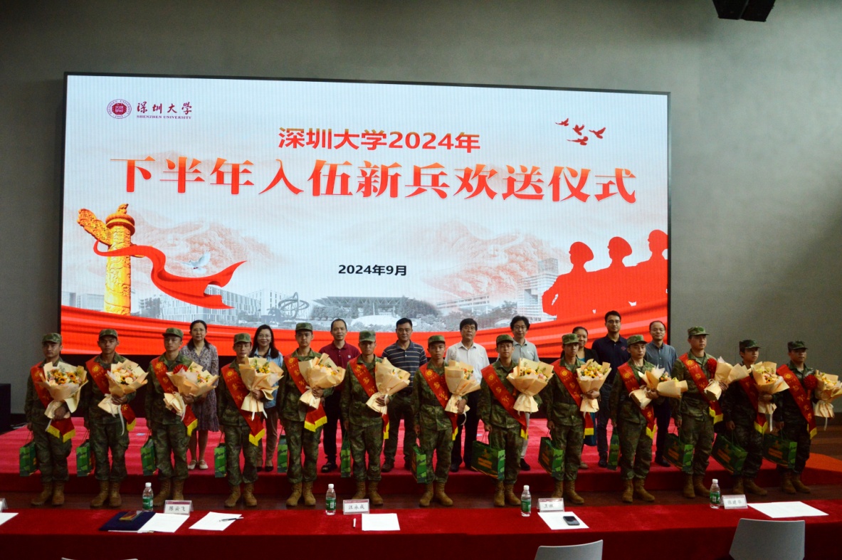 免费黑料网站
