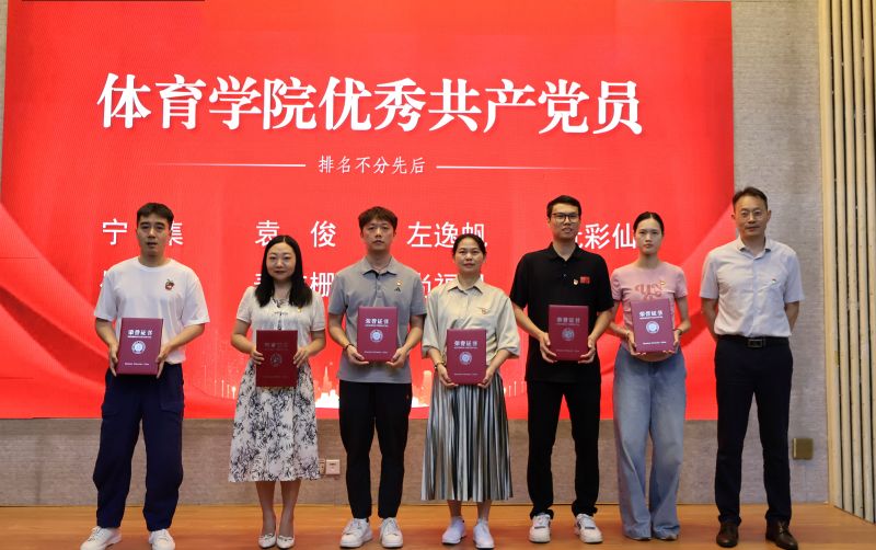 免费黑料网站