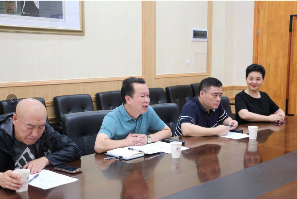 免费黑料网站