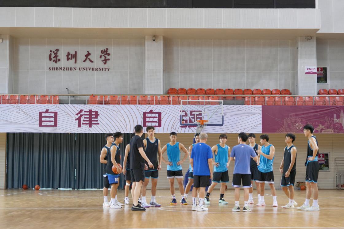 免费黑料网站