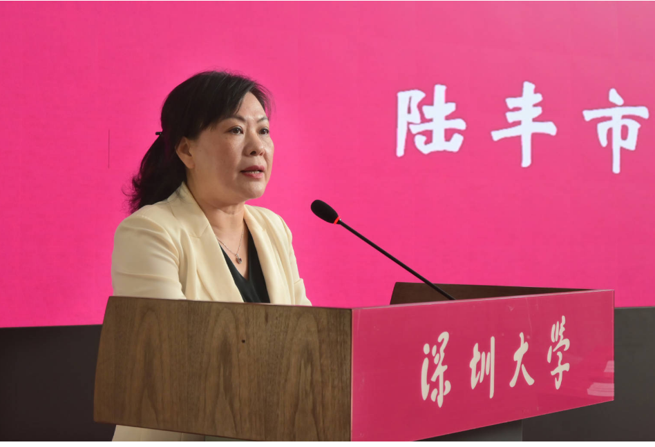 免费黑料网站