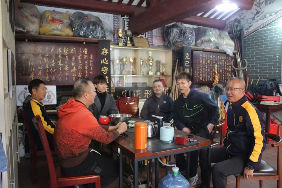 免费黑料网站