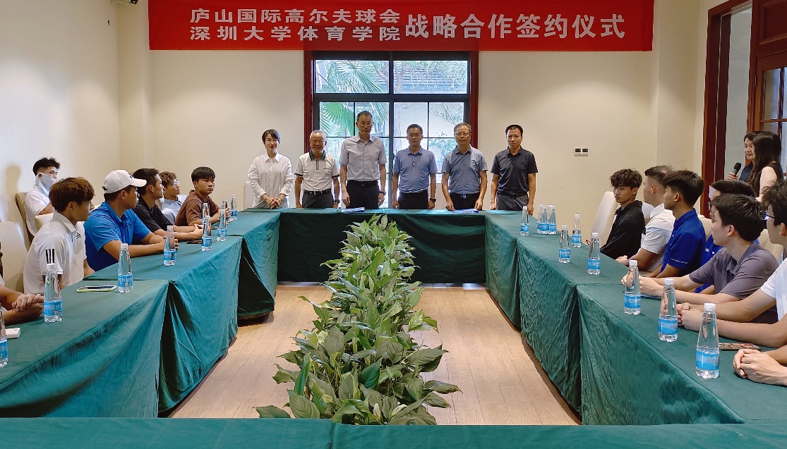 免费黑料网站