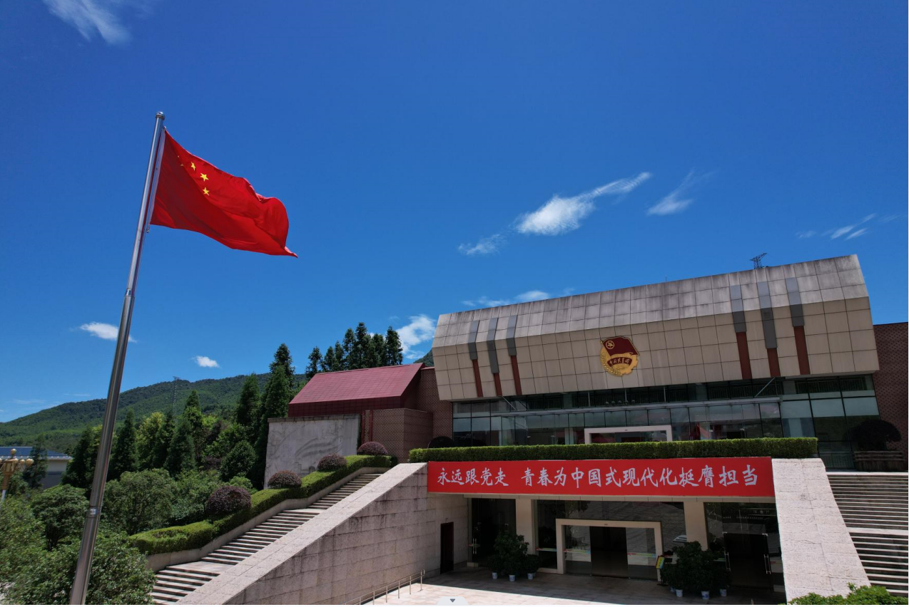 免费黑料网站