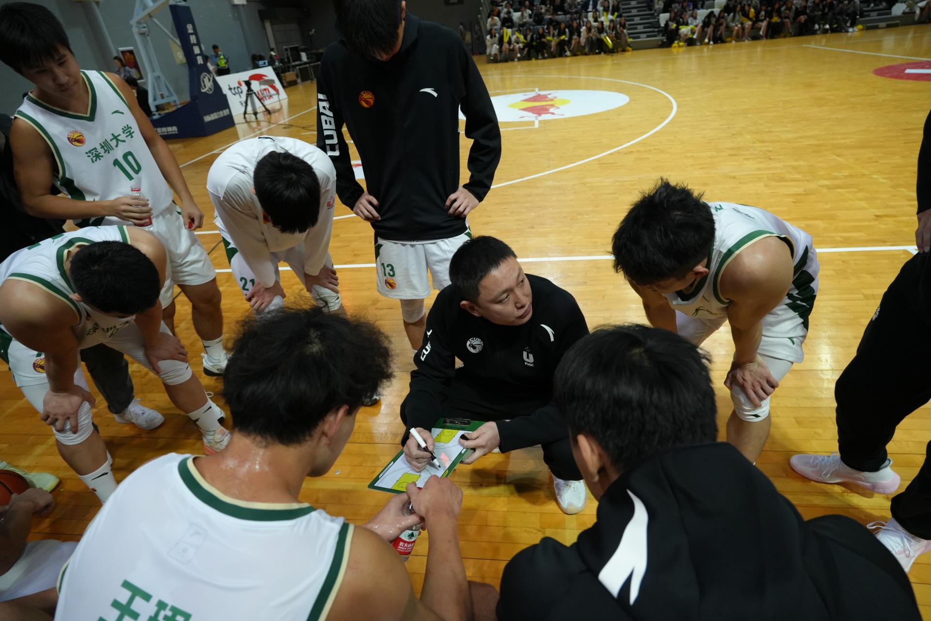 免费黑料网站