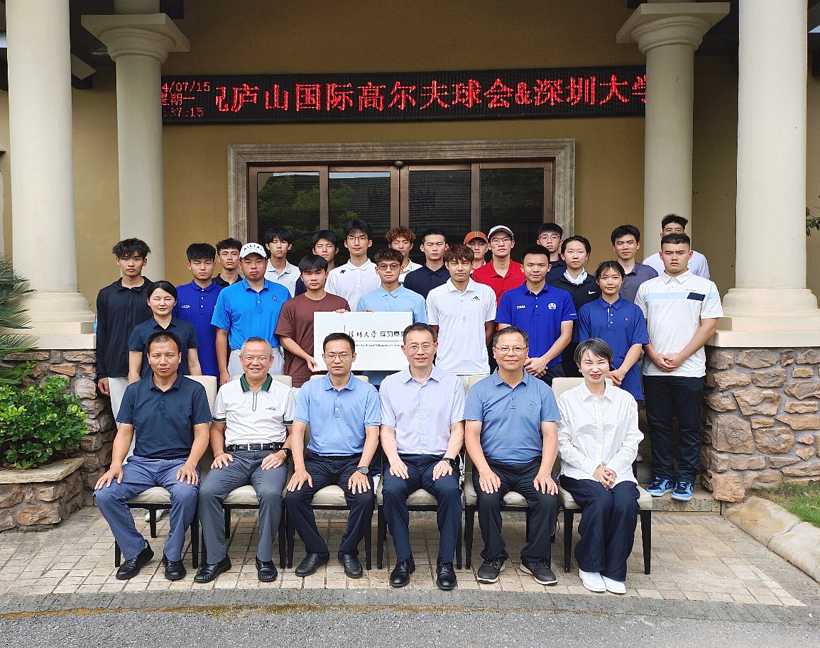 免费黑料网站