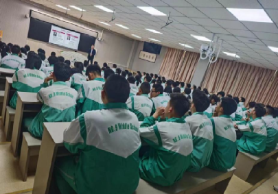 免费黑料网站