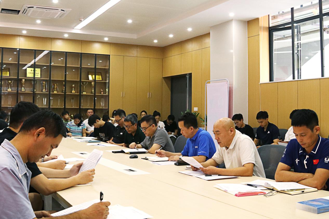 免费黑料网站