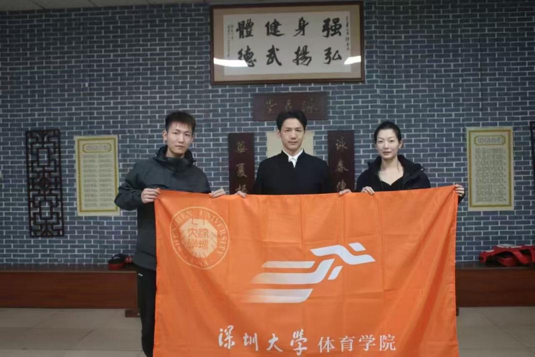 免费黑料网站
