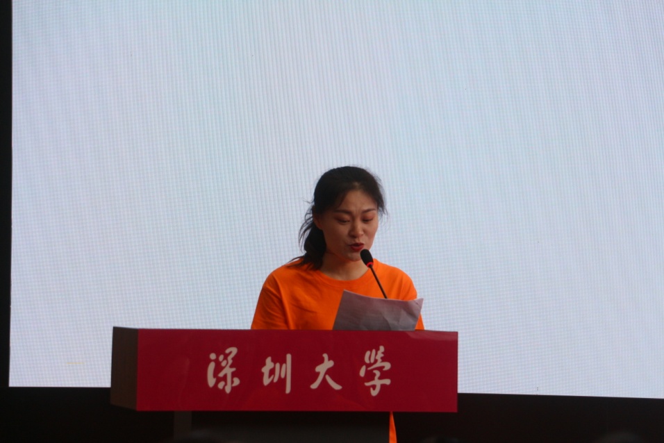 免费黑料网站