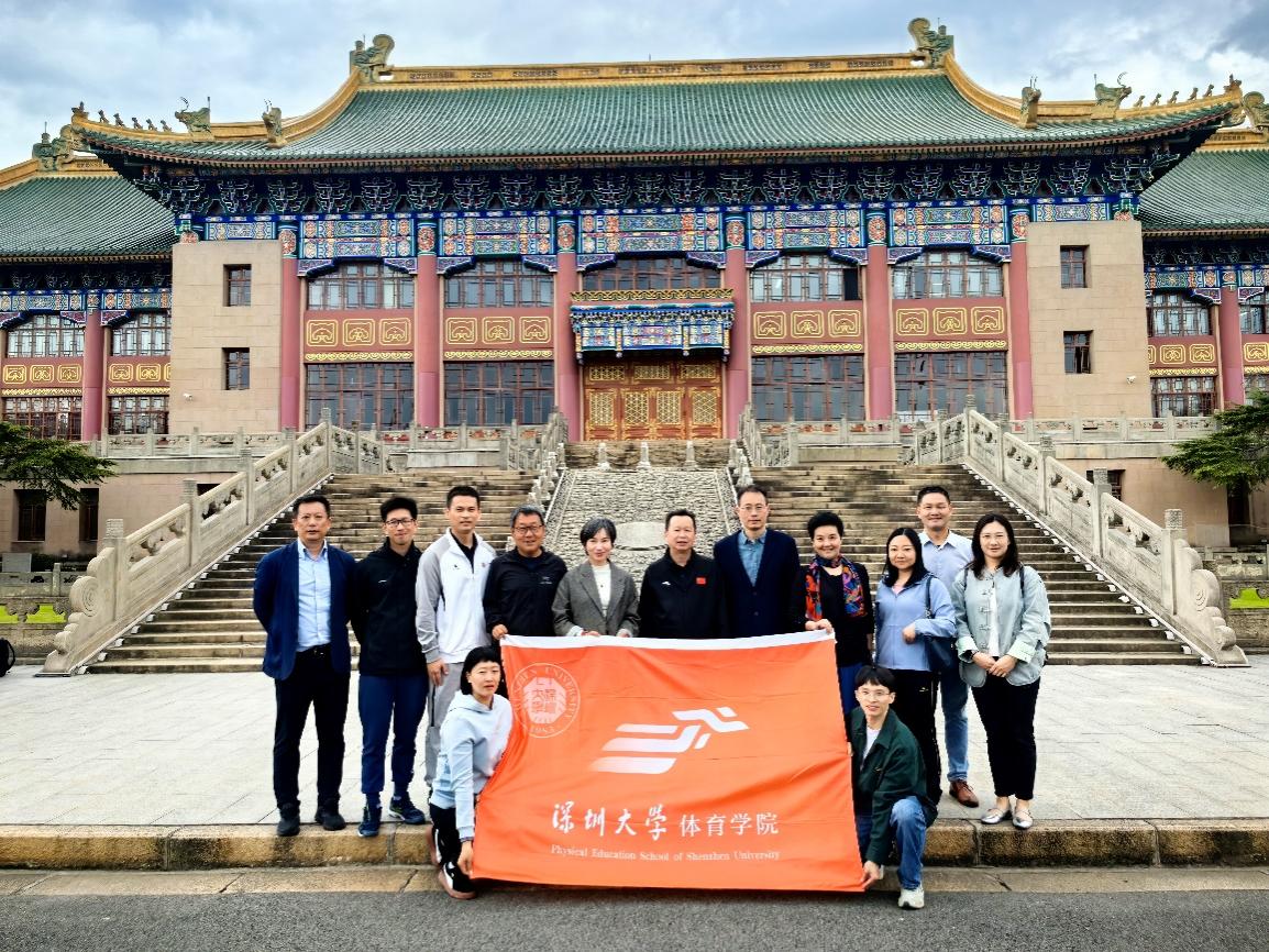 免费黑料网站