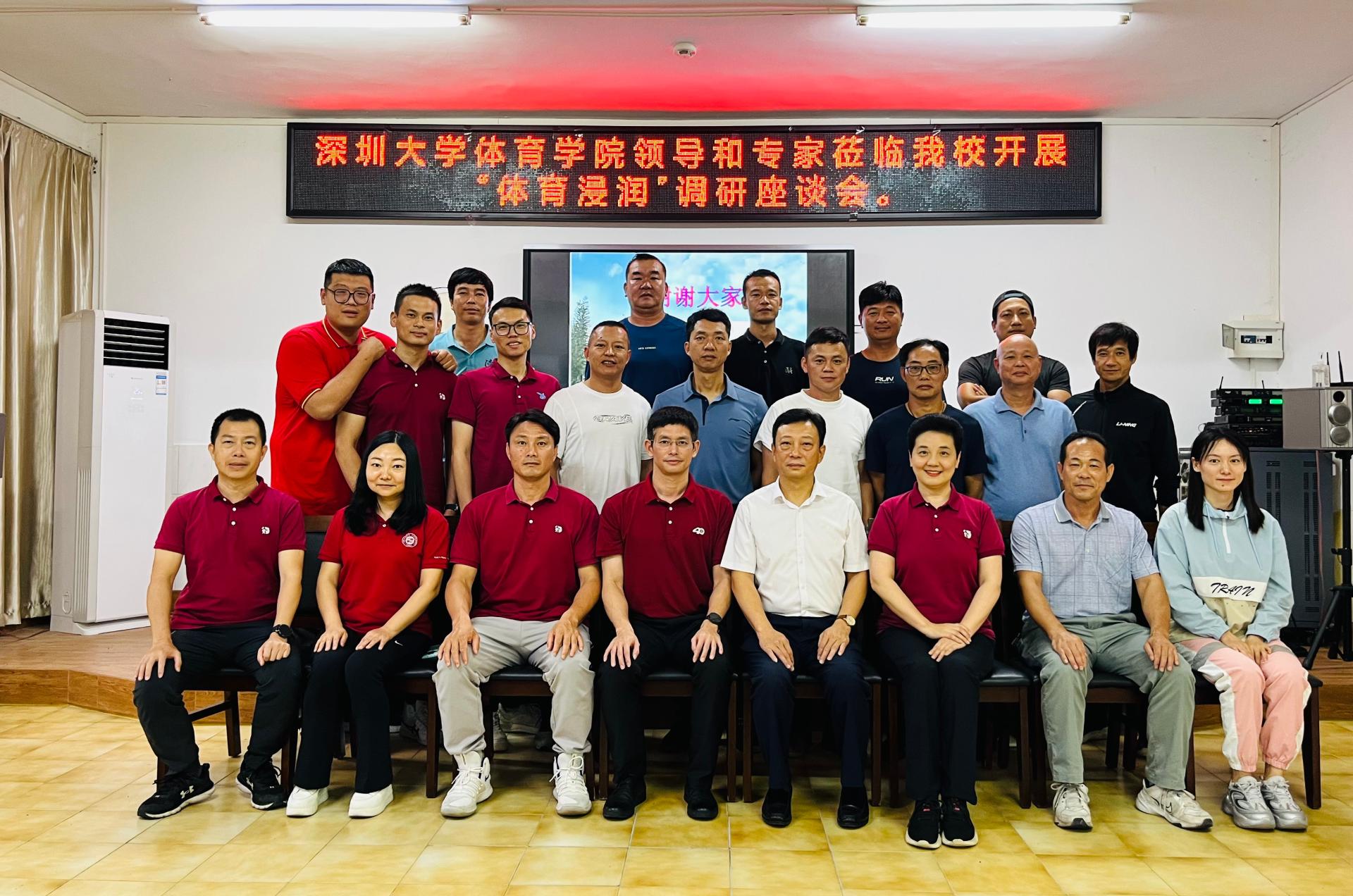 免费黑料网站