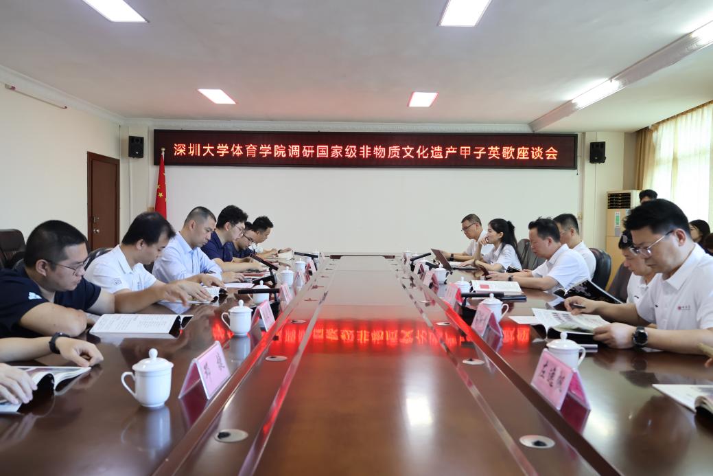 免费黑料网站